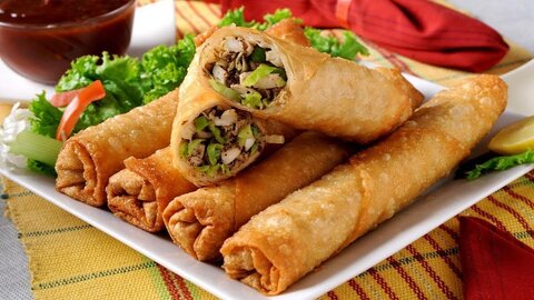 Experience Hanoi Tours with sustainable dining